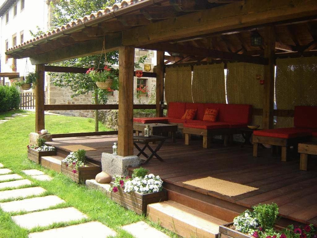 Отель Casona De Сан-Панталеон-де-Арас Экстерьер фото