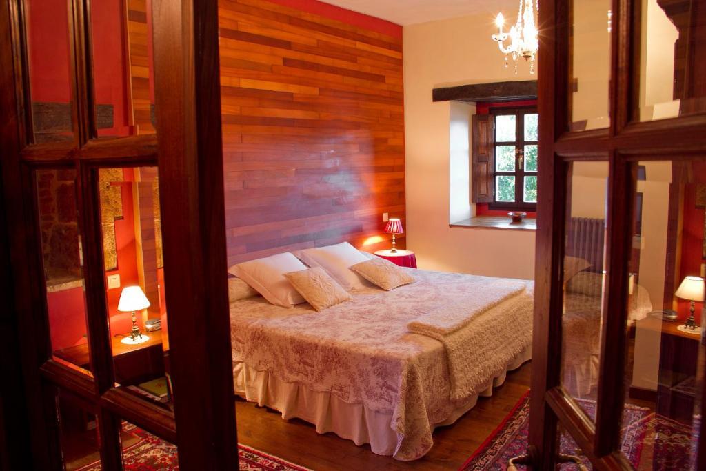 Отель Casona De Сан-Панталеон-де-Арас Экстерьер фото